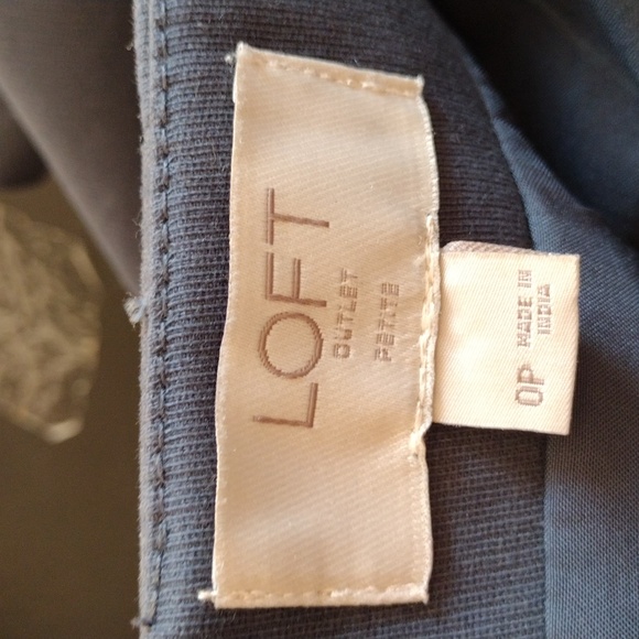 Loft Navy Blue Ladies Size O Petite 2 Zippers In Front & 1 In Back - Picture 3 of 5